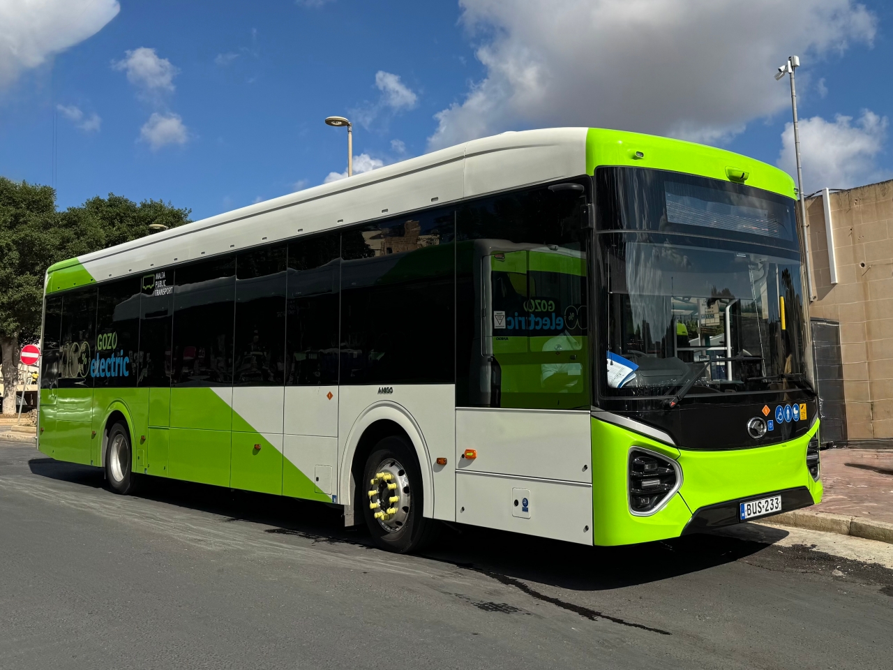 Transfer z lotniska na Malcie - autobus, Bolt, Uber, taksówka czy prywatny transfer?